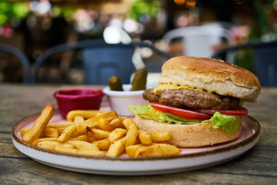 Restoran iç mekânından bir kare